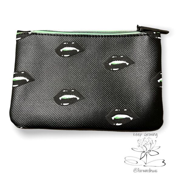 Bundle Sale 3 for $15 | Ipsy Bag | Wicked Vampire Lips - Picture 1 of 10